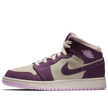 Nike Air Jordan 1 Mid фиолетовые c бежевым кожа-нубук женские (35-40)